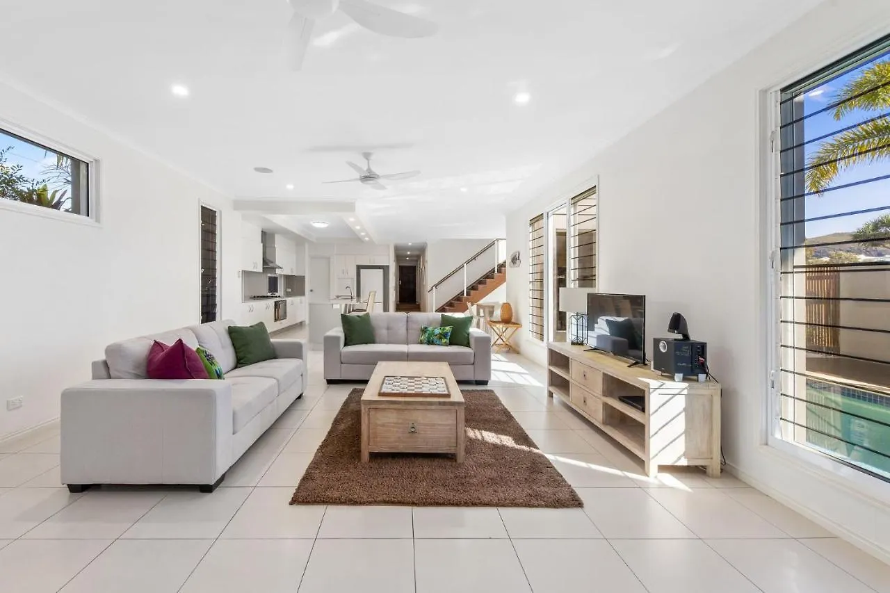 Holiday home Sand And Sea Beach House Marcoola